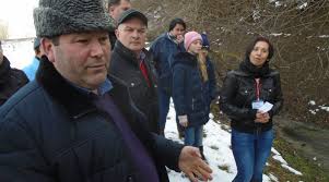 Distanţa rutieră dintre ipotesti şi suceava, viteză, timp, consum şi costul mediu. CetÄÈenii Din TiÈÄuÈi IpoteÈti Vor Inchiderea Unei Gropi De Gunoi Oprirea Scurgerilor De DejecÈii Din Canalizare Care Se AdunÄ Intr Un Lac Chiar In Spatele Ècolii Smartpress Suceava