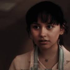 SAMARABAILEY Tries the Loop Thing