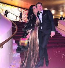 Povestea De Dragoste Dintre Angela Gheorghiu È™i Iubitul Mai TanÄƒr Cu 22 De Ani Cum L A Cunoscut Soprana Pe Mihai È™i Ce A Atras O La El E Ingerul Meu Pe PÄƒmant Angela şi mihai au o relaţie frumoasă, în ciuda diferenţei de vârstă. angela gheorghiu È™i iubitul