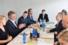 Second unit director or assistant director | production manager. Ministr Zivotniho Prostredi Brabec Navstivil Prvni Zivou Halu Na Svete Ceskenoviny Cz