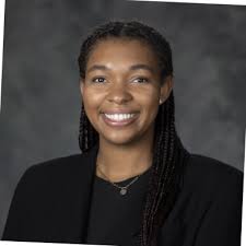 I'm so excited to share that I've been selected as an ESG Regional at  Insight Global! I'll be overseeing the Midwest Region, specifically. The  ESG Lead program is designed to empower and