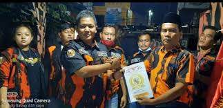 Contoh sk ranting pemuda pancasila. Ketu Pac Gunung Putri Serahkan Sk Pada Ketua Pengurus Pemuda Pancasila Ranting Desa Cicadas Lensaexpose