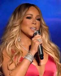 Mariah Carey... Love takes time. Love this song 🎵 ❤ 💕 ♥