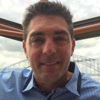 Gavin Hinton's Instagram, Twitter & Facebook