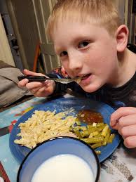 We were berry peased to be part of a joyous Harvest Dresstival at Bal  Brunch today. Everyone was full of beans from the sunflower to the  asparagus/artichoke/stick of celery(opinions differed