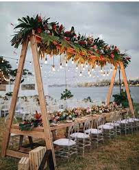 80 Vintage And Elegant Wedding Decoration Ideas In Spring And Summer Ele In 2020 Wedding Decor Elegant Beach Wedding Decorations Boho Wedding Theme
