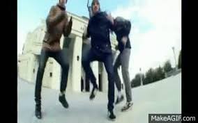 Share a gif and browse these related gif tags. Guaracha Rusa On Make A Gif