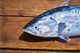 Oggi scopriamo quali sono gli alimenti che abbassano il colesterolo o i più adatti che aiutano a controllarne le quantità nel sangue. Dieta In Caso Di Colesterolo Alto Gli Alimenti Che Lo Abbassano