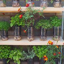 It can sometimes feel that not much can be done with a small garden, let alone on a budget, but with the right advice this can all change. Budget Garden Ideas 31 Cheap Diy Garden Design Tips For Instant Impact