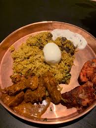Fresh, easy, and healthy to make compass & fork features 8 vietnamese recipe posts from vietnam. Abinaya Nathan On Twitter Classique British Tamil Dinner Party Menu At My Cousin S Last Night Mutton Biryani With Chicken Curry Tandoori Chicken Thighs Boiled Egg And Yogurt And Onion Sambal Raita Another