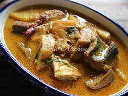 Resepi gulai ikan masin club : Gulai Kari Ikan Kering Tumis Darat Azie Kitchen