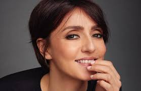 Ambra angiolini (born 22 april 1977 in rome) is an italian actress, tv host and singer. Ambra Angiolini Chi E Anni Altezza Figli Carriera Instagram E Vita Privata Dell Attrice