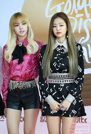Download Blackpink Wallpaper Jennie And Lisa Cikimm Com