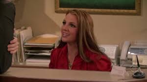 O 1 video em k a cantora britney spears entra na serie how i met your mother. How I Met Your Mother Britney Spears Aka Abby The Receptionist Part 1 Youtube