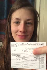 Maggie Santos (@DrMooshki)