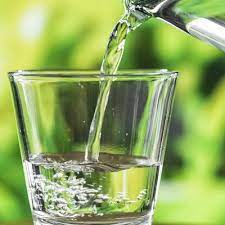 Salah satu hangat di pagi hari adalah mengaktifkan metabolisme tubuh, sehingga terjadi pembakaran lemak yang lebih banyak sepanjang hari. Berapa Banyak Air Putih Yang Harus Kita Minum Setiap Hari