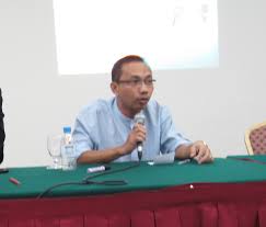 He graduated from sabah college in 1984 after 4 years there. Ramlee Awang Murshid Wikipedia