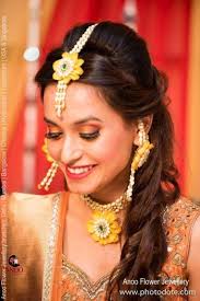 Order Fresh Flower Jewellery Online Flowerjewellry Branches All Over Telangana Ap Tn Pondicherry Trivandrum Bangalore M Beautiful Mehndi Branches