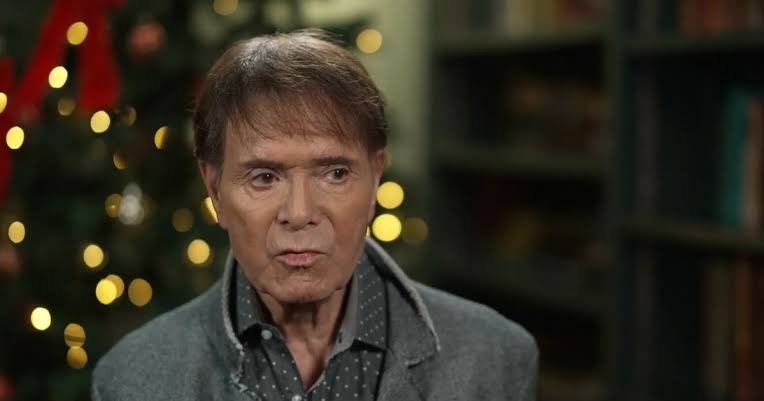 Sir Cliff Richard details secret cancer battle in major health update - Manchester Evening News