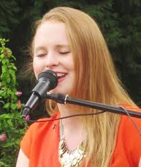 Wedding Pianist London Amelia