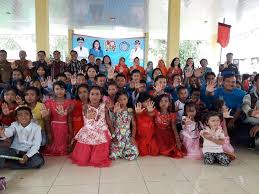 Ginting (ayah), hartawati br surbakti (ibu). Keluarga Dan Lingkungan Berperan Dalam Mendidik Anak