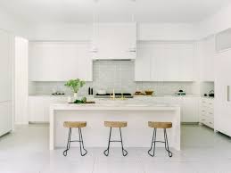 Our guides on kitchen flooring provide solutions to every relevant question you may have, helping you to prioritise your needs. Best 60 Modern Kitchen Porcelain Tile Floors Design Photos And Ideas Dwell