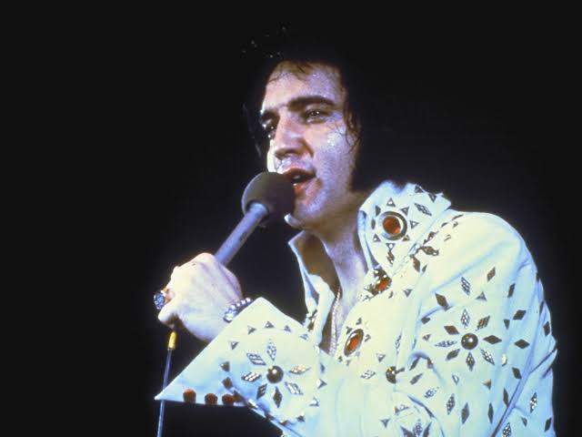 Elvis Presley death: When and where was Elvis' final concert before he died? - Smooth