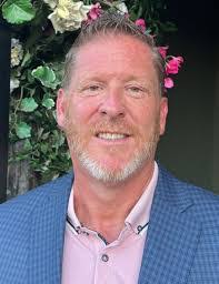 Larry Barrera's Instagram, Twitter & Facebook