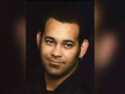 Eric Gallant's Instagram, Twitter & Facebook