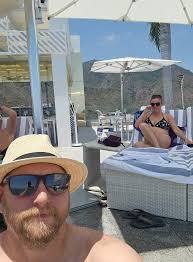 Hello! I have an opening for massage/reiki tomorrow, Thursday July 3rd, at  2:00pm or 2:30 pm for 60 or 90 minutes. Please call or text Ginny at (763)  267-3148 to schedule. Thank