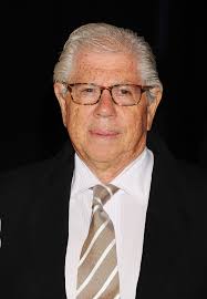 Carl Bernstein. New York Premiere of Contagion - Arrivals Photo credit: / WENN. To fit your screen, we scale this picture smaller than its actual size. - carl-bernstein-premiere-contagion-01