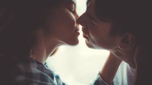 Richtig küssen: So gelingt der perfekte Kuss | BRIGITTE.de