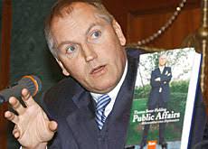 Thomas Borer règle ses comptes