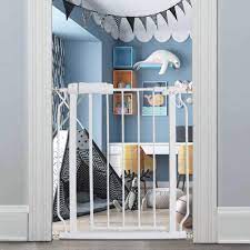Amazon Com Fairy Baby Narrow Baby Gate 27 Inch To 29 Inch Wide Small Auto Close Walk Through Safety Gates Pressure Mounted For Stairs Doorways Kids Or Pets White Baby