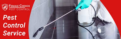 How much money does an earthquake technician make? Female Choice Pest Control