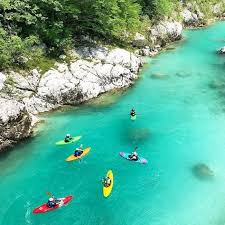 Bovec Und Das Soca Tal Sloweniens Paradies Fur Action Urlauber Kajak Fahren Urlaub Reisen