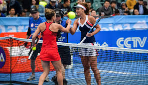 Trebuie să recunosc că am început să o simt. Cine Transmite La Tv Meciul Simona Halep Irina Begu Din Turul 2 La Roland Garros