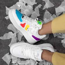 Insidesneakers Nike Air Force 1 Low Tear Away Cj1650 100 In 2020 Nike Air Shoes Nike Casual Shoes Nike Shoes Air Force