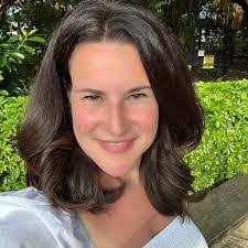 Amy Bethune's Instagram, Twitter & Facebook