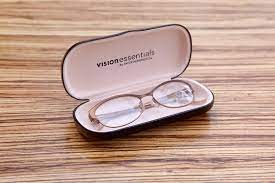 The eye physicians and surgeons of sightmd are dedicated to providing quality laser vision correction, complete eye care, and more for your family. See Your Eye Care Differently With Vision Essentials By Kaiser Permanente