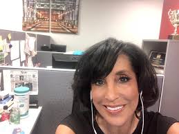 Let's see your Zoom room!