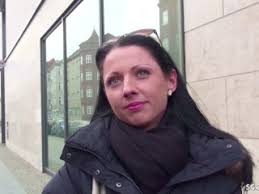 Deutsche bbw wird hart gefickt. Hart In Die Maulfotze Gefickt