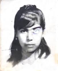 Love old photos . Mine disappeared when mom died Edit