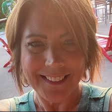 It's only just over 2 weeks no contact, but the last few days I'm really  struggling not trying to call or message him 😞 going back over our last  conversation and the