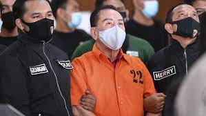Dalam perbincangan tersebut, otto hasibuan akhirnya menerima permintaan pengacara djoko tjandra. Otto Hasibuan Diminta Keluarga Djoko Tjandra Jadi Pengacara