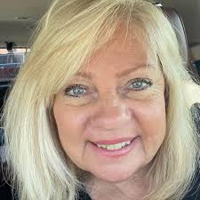 Today, the Tampa Police Department celebrated the academic achievements of  Major Eric DeFelice, Captain Regina Zeigler, and Sergeant Rose  Angelakopoulos at the St. Leo University Graduation Ceremony. Each earned a  Master's Degree