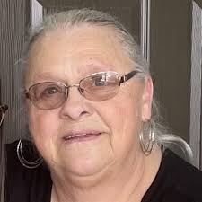 Regina Pendleton's Instagram, Twitter & Facebook