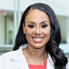 Angelica Garrett's Instagram, Twitter & Facebook