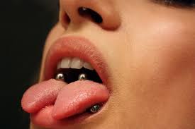 Arlaharen S Image Idees De Piercing Piercing De Langue Piercings Corps