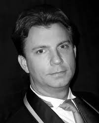 Florida baritone wins American Traditions